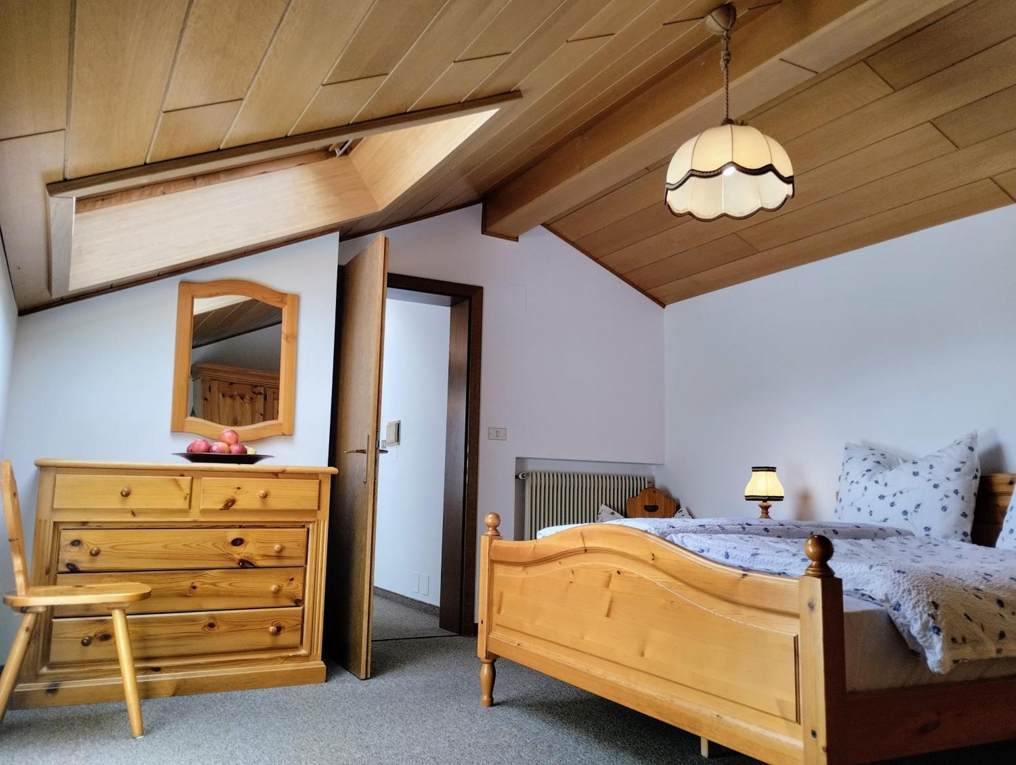 Apartment Lazzeri Toblach Exteriör bild
